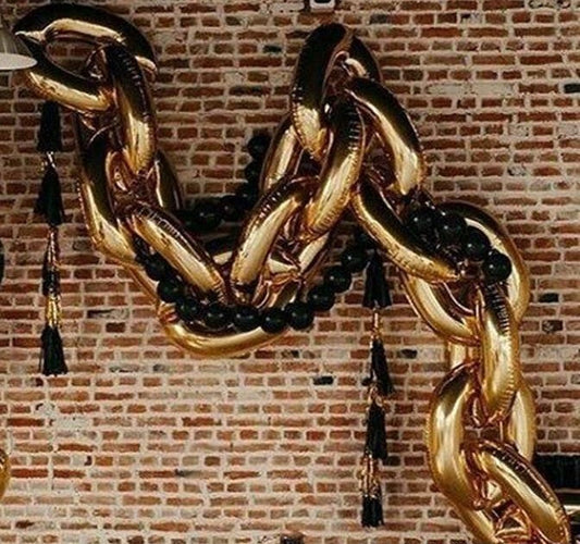 Chain Link Balloon Garland