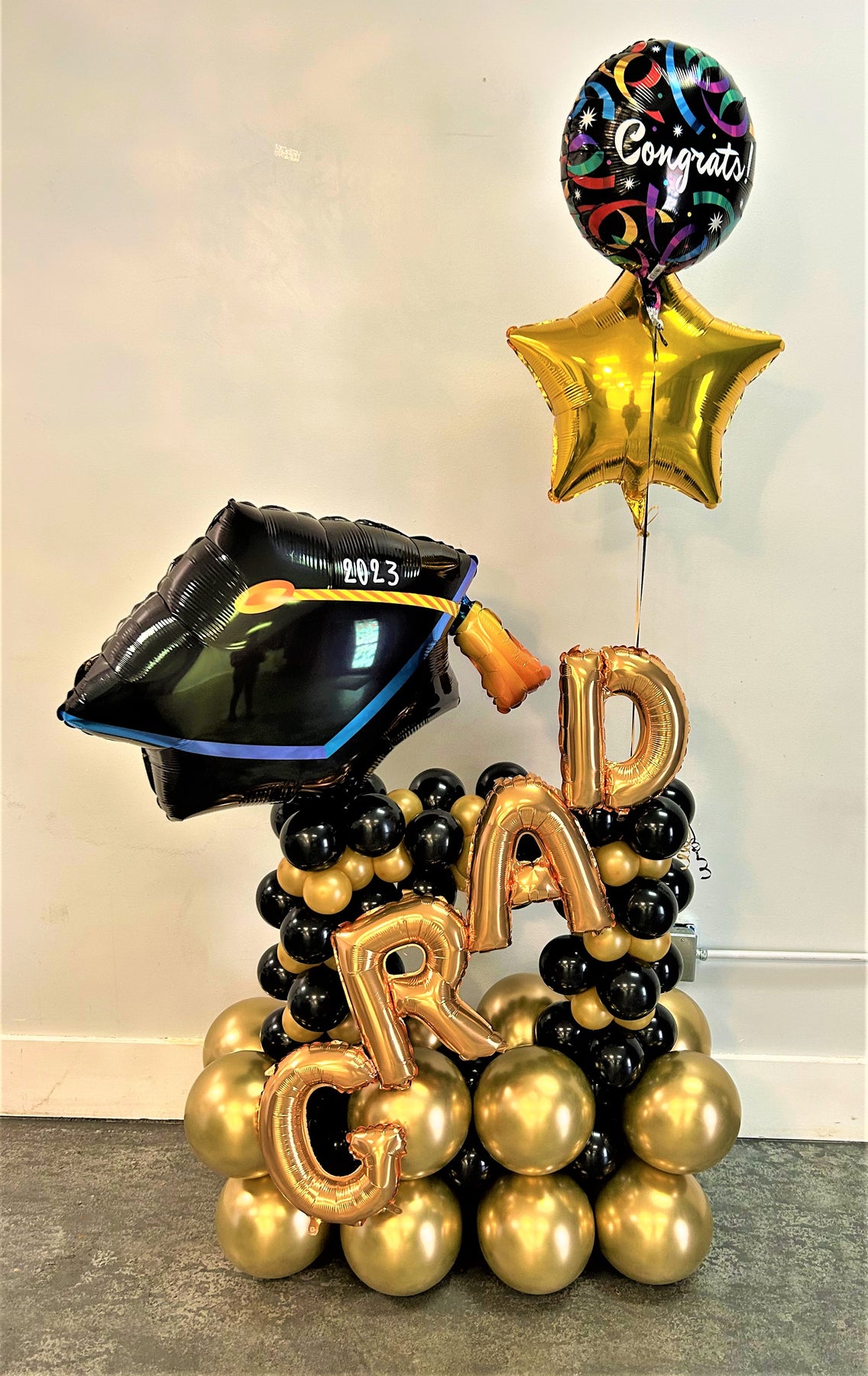 Graduation Cap Marquee Bouquet – Balloonscharlotte