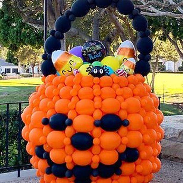 Halloween Trick or Treat Pumpkin Basket