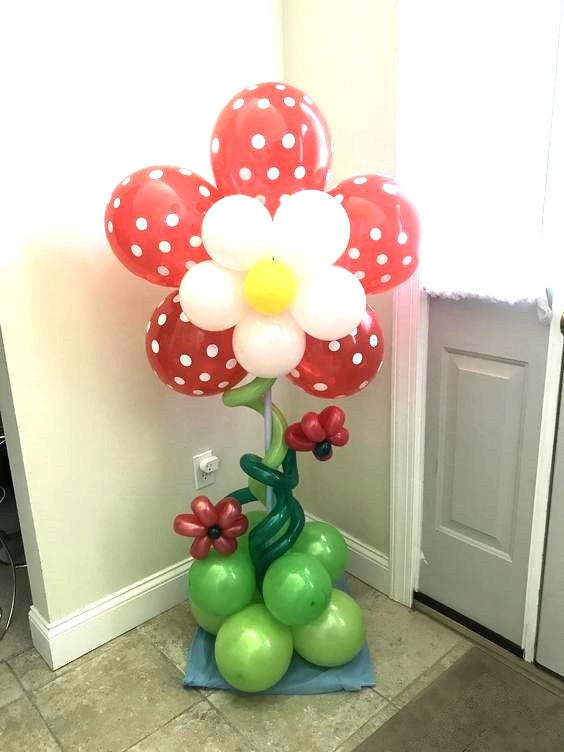 Solitary Flower balloon